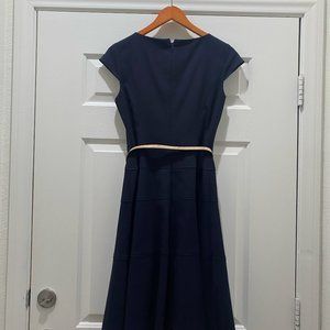 Anne Klein Classic Blue Dress w/ Belt Size 6